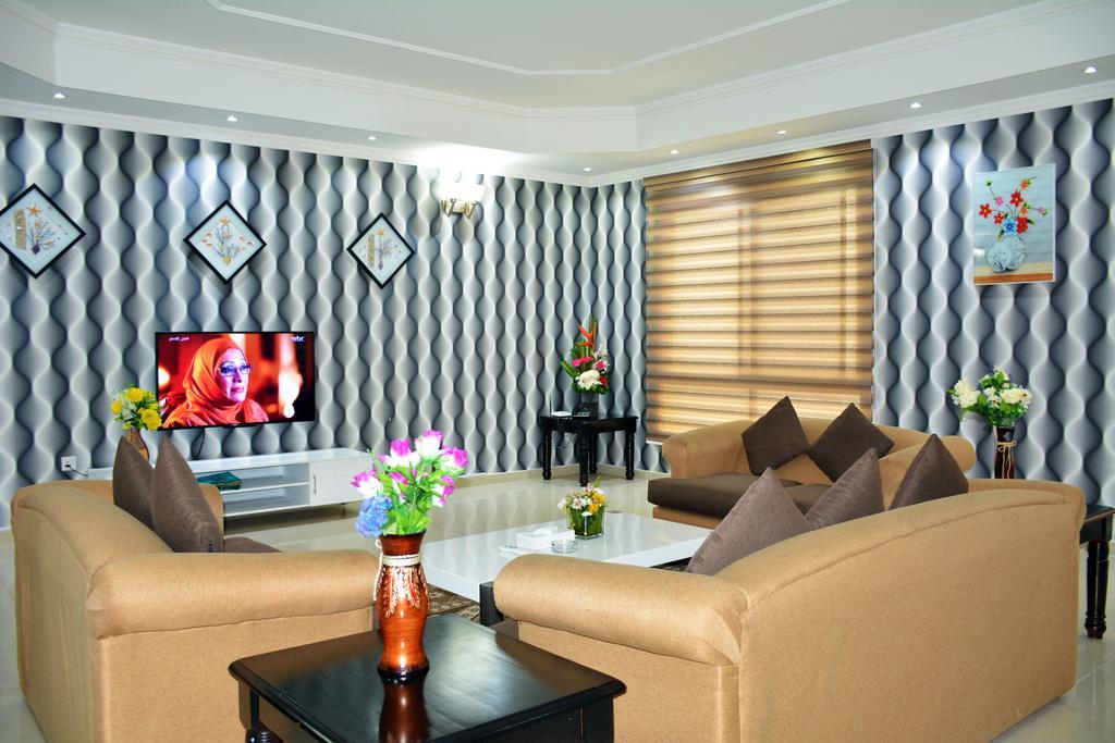 President Suites Apartments Манама Екстериор снимка