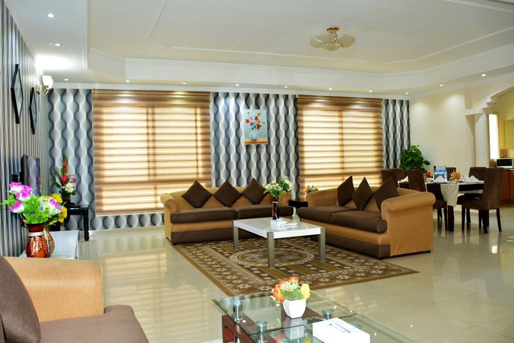 President Suites Apartments Манама Екстериор снимка